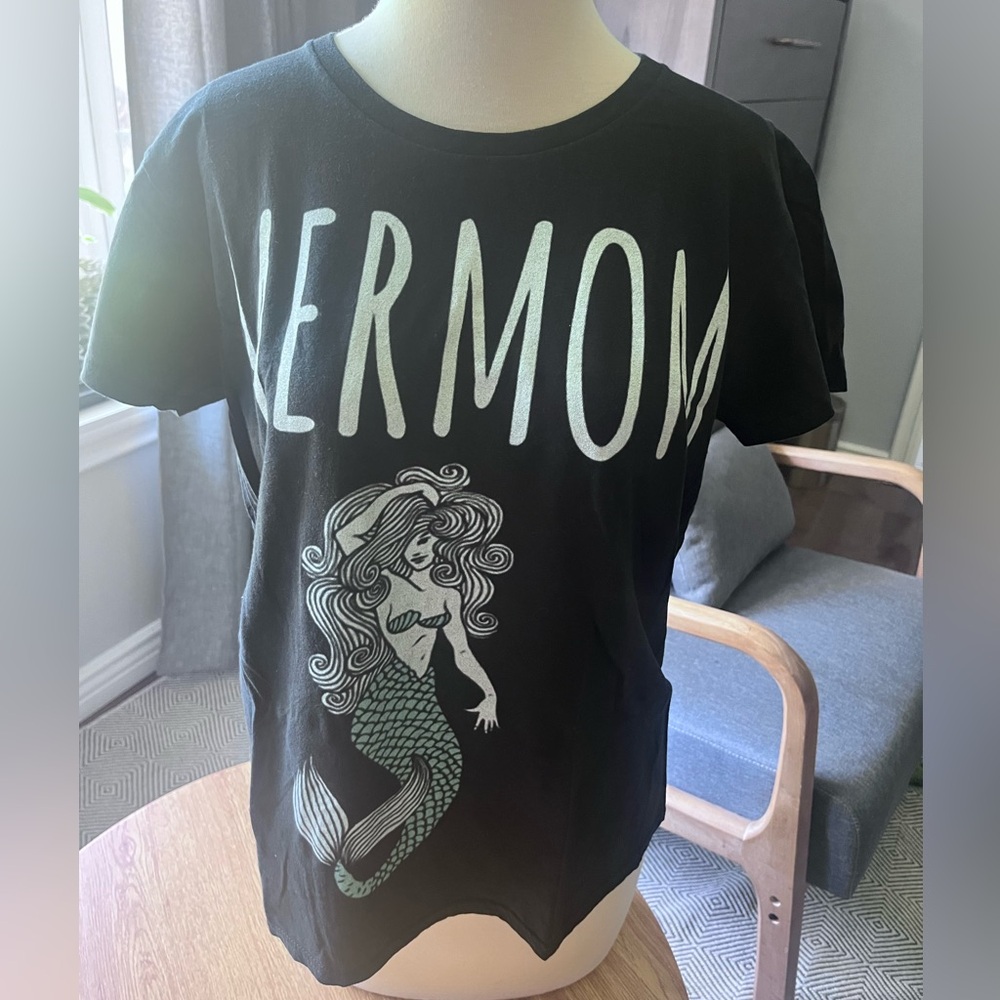 Mermom Mermaid Graphic Tee - Black
